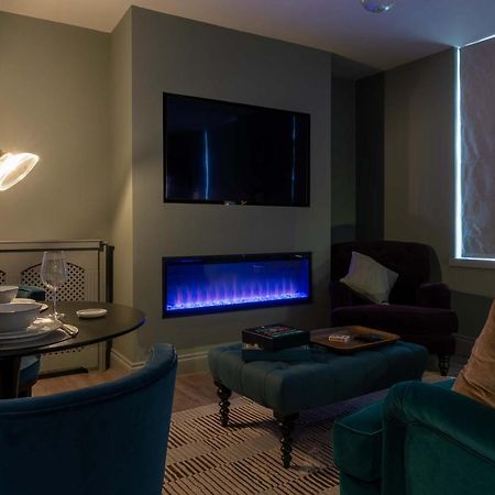 Beautiful Modern 1 Bedroom Apartment, City Centre Bath Exteriér fotografie