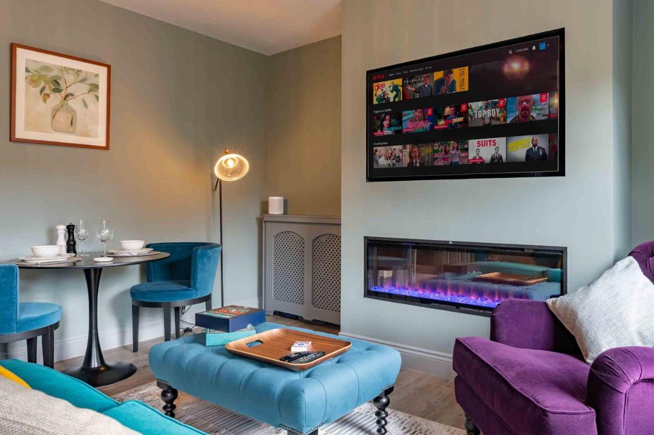 Beautiful Modern 1 Bedroom Apartment, City Centre Bath Exteriér fotografie