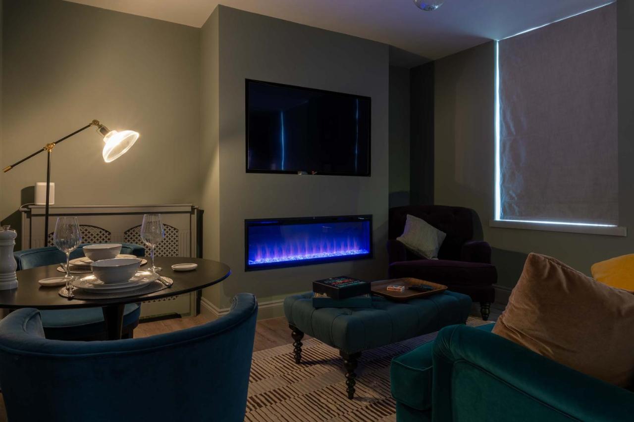 Beautiful Modern 1 Bedroom Apartment, City Centre Bath Exteriér fotografie