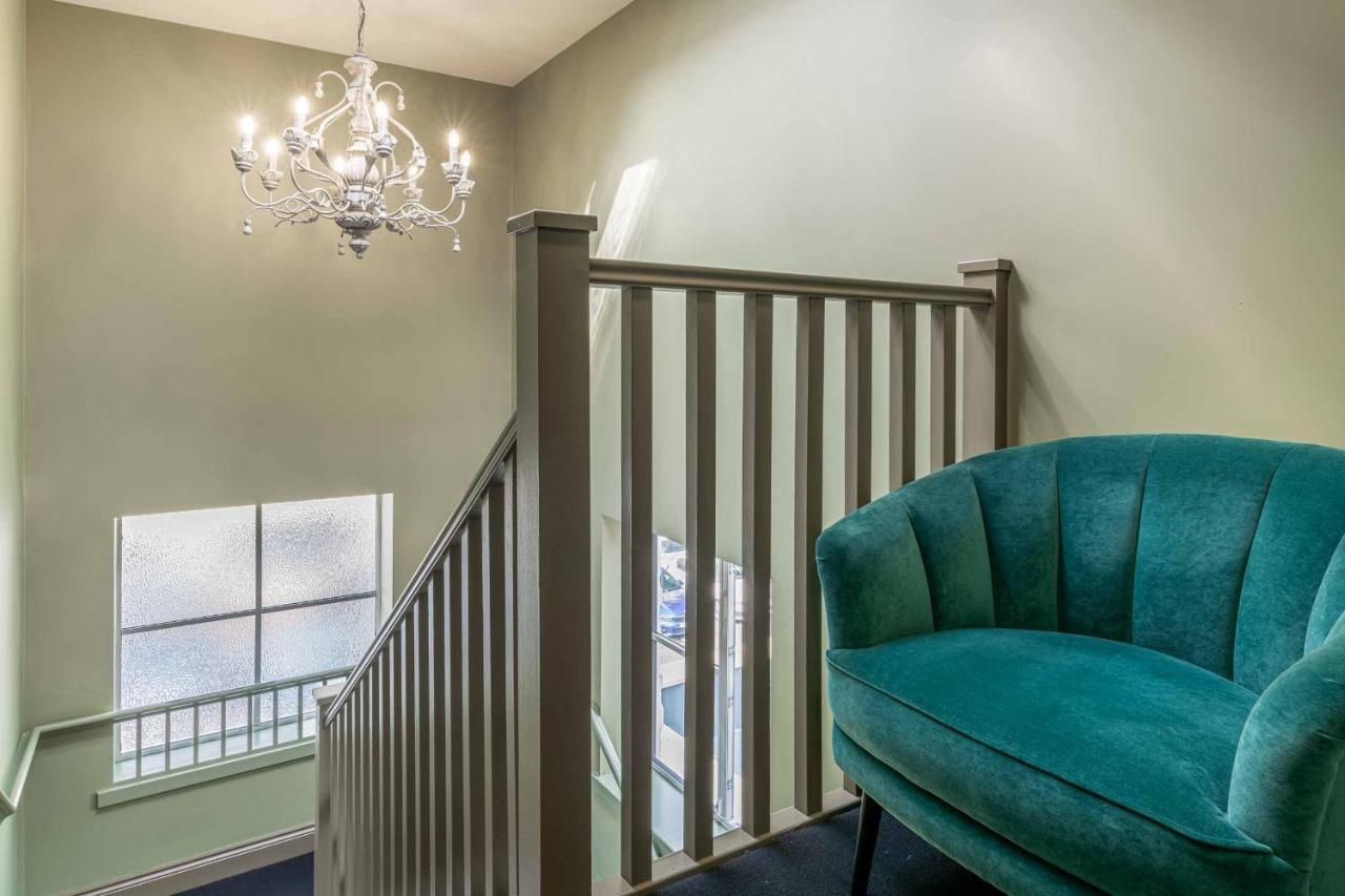 Beautiful Modern 1 Bedroom Apartment, City Centre Bath Exteriér fotografie